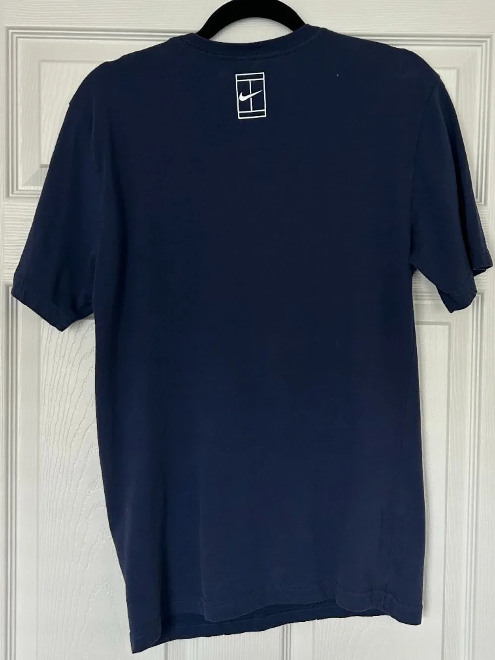 Nike RF Roger Federer Pocket T-Shirt Men’s Small Navy V-Neck Athletic Fit